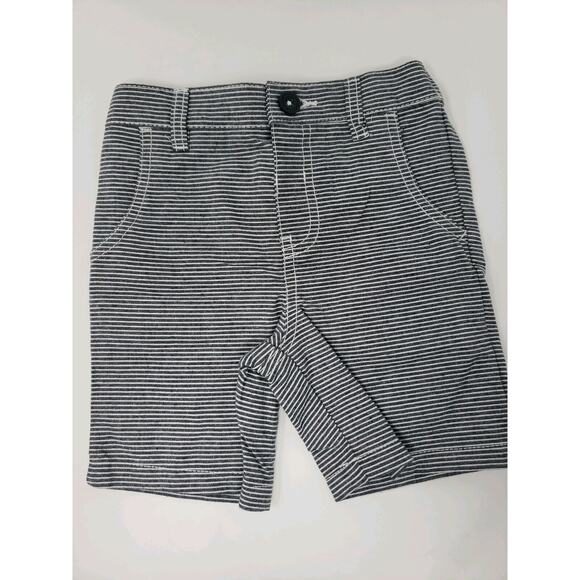 Boys Healthex Rock And Roll Theme Set Shirt Shorts 3T Gray Red 2pc - Picture 8 of 8